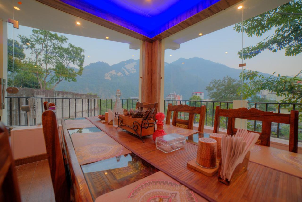 Yogved Hospitality & Resort Rishīkesh Eksteriør billede