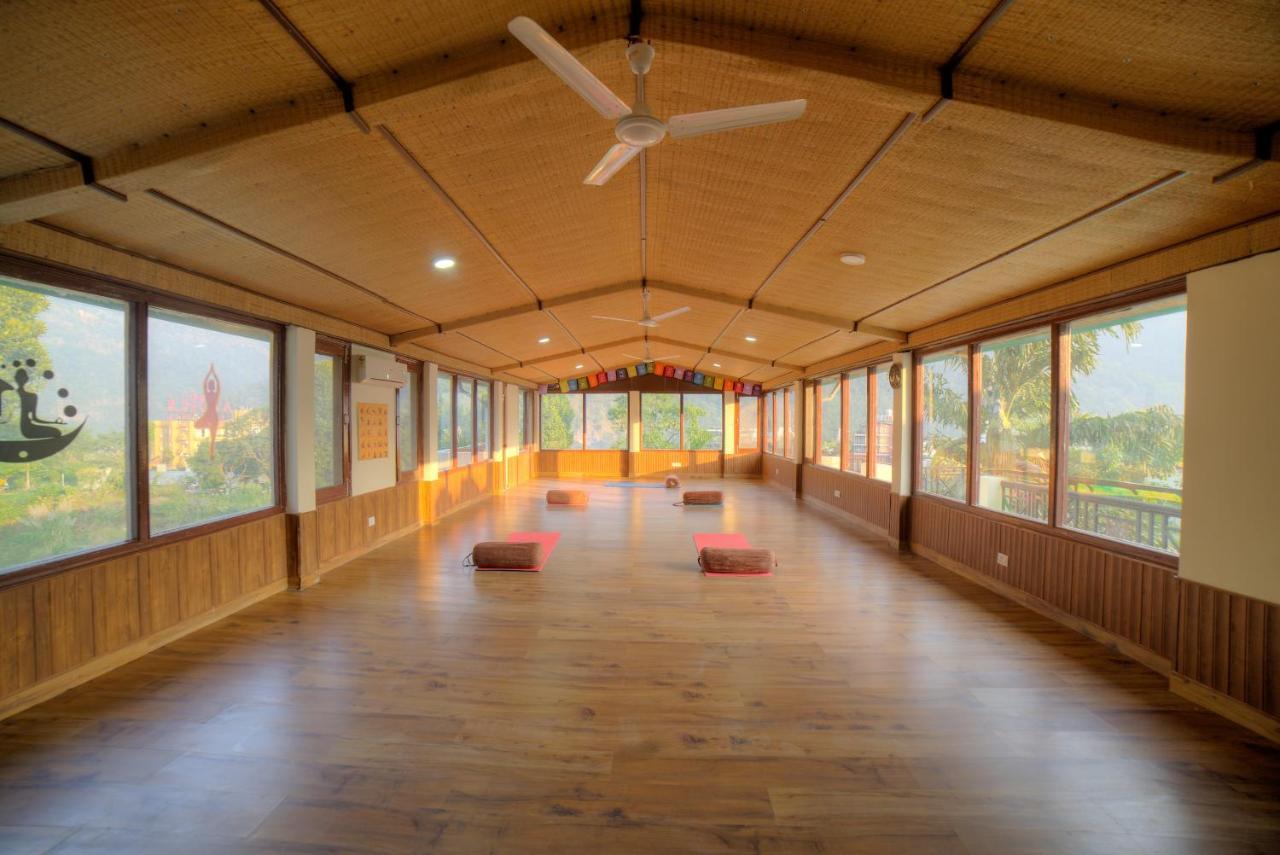 Yogved Hospitality & Resort Rishīkesh Eksteriør billede