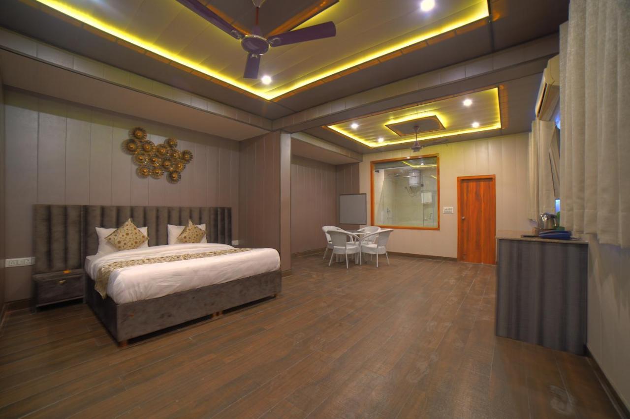 Yogved Hospitality & Resort Rishīkesh Eksteriør billede