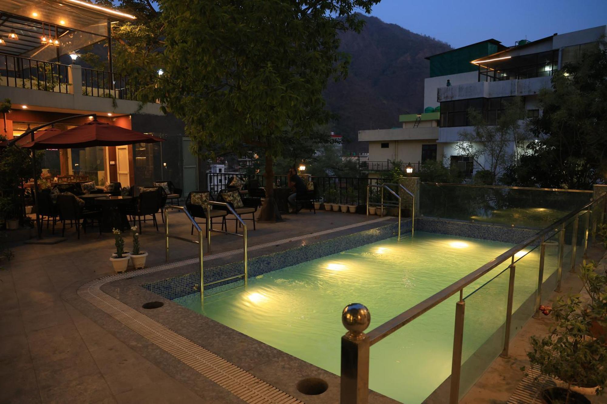 Yogved Hospitality & Resort Rishīkesh Eksteriør billede